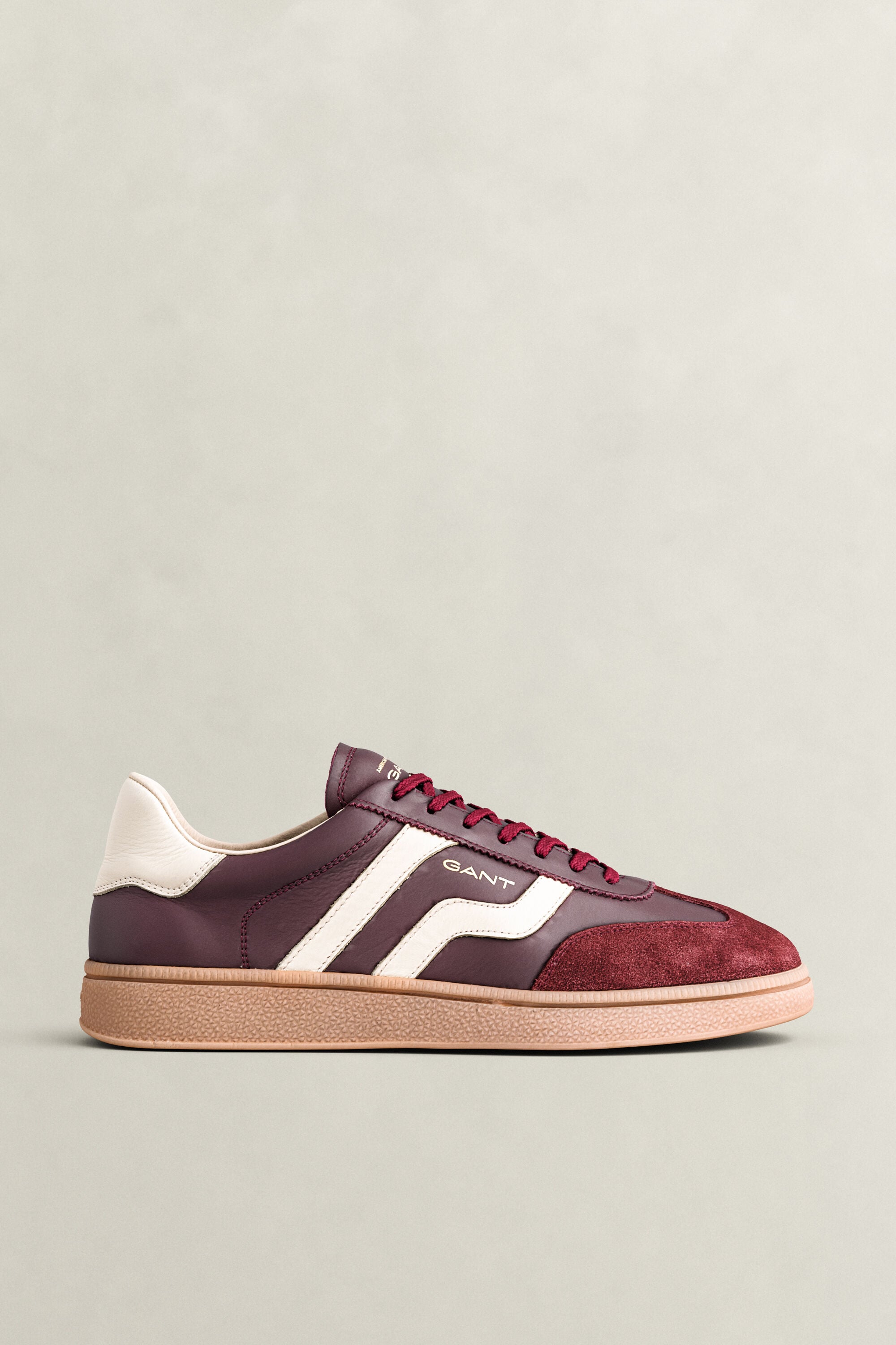 Zapatillas Cuzmo de piel y ante