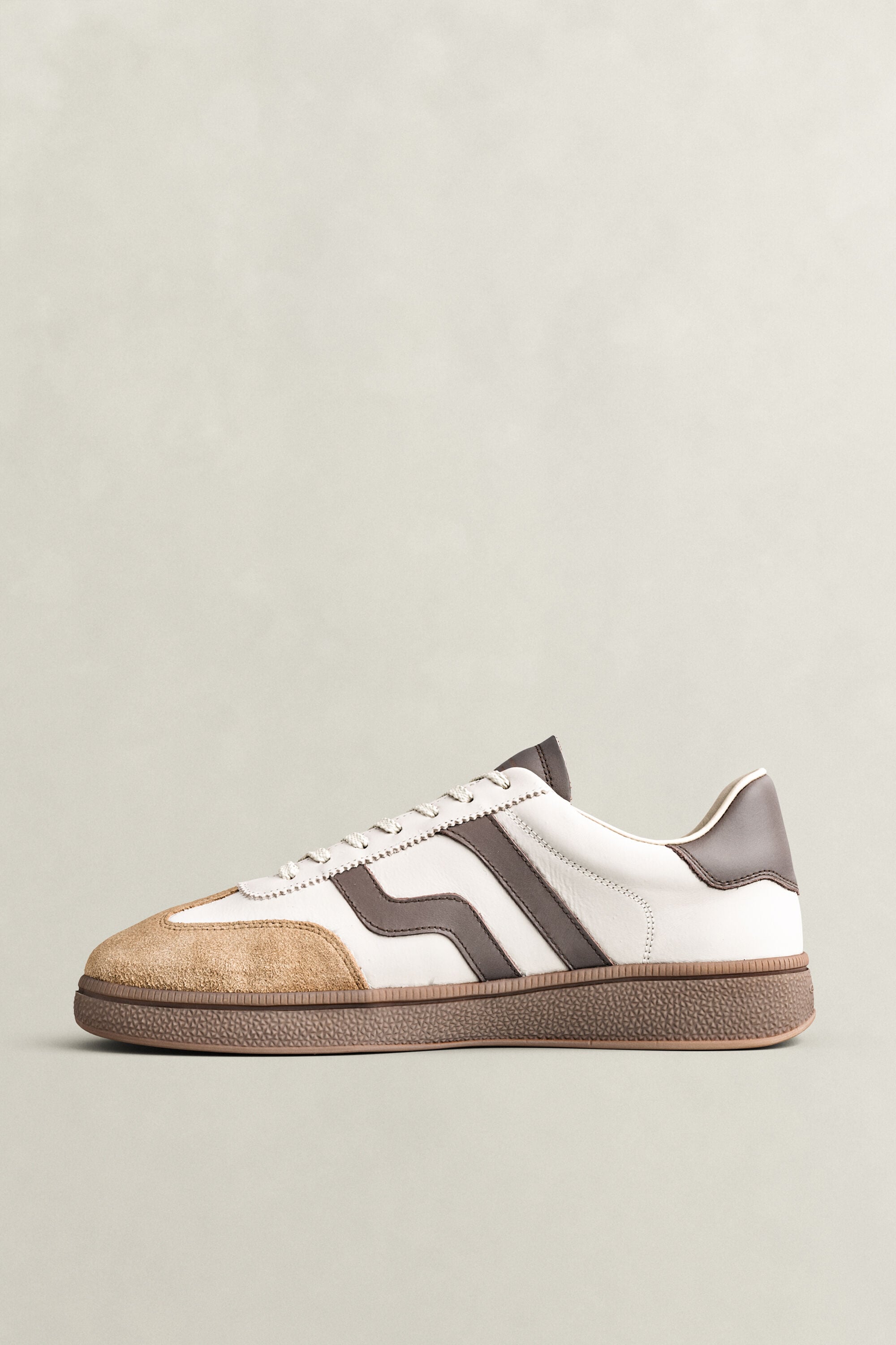 Zapatillas Cuzmo de piel y ante