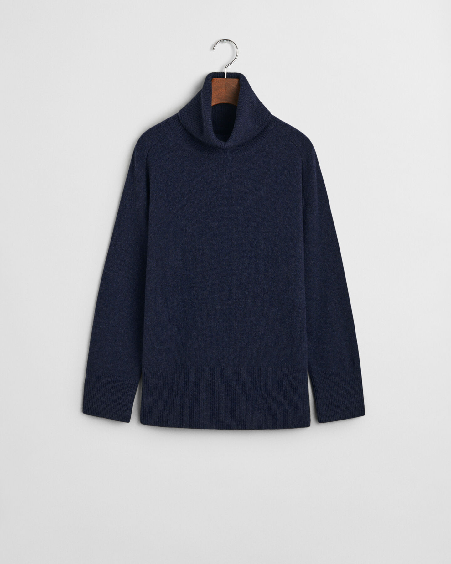 Jersey de cuello de cisne con detalle de espiga