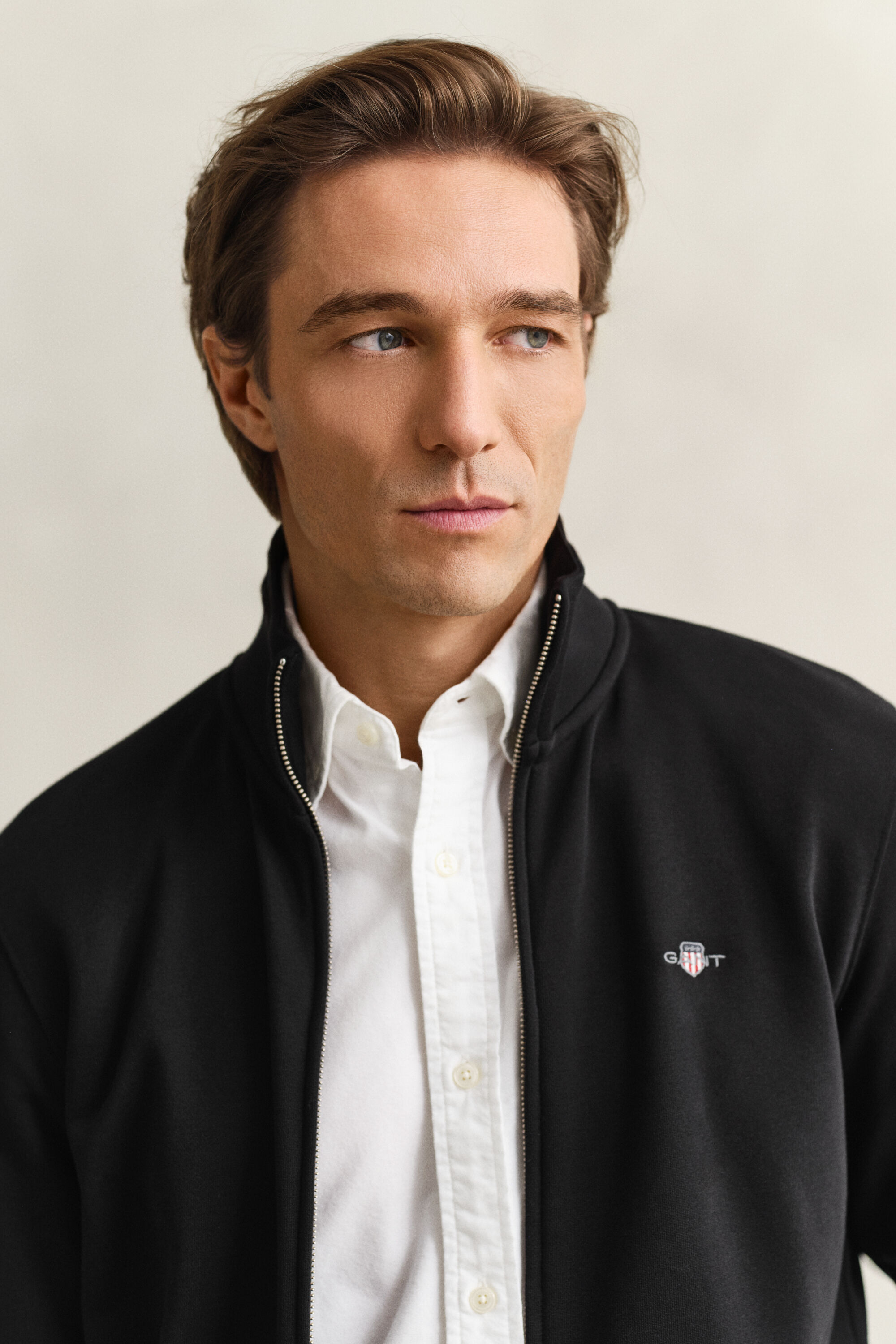 Sudadera Shield con cremallera