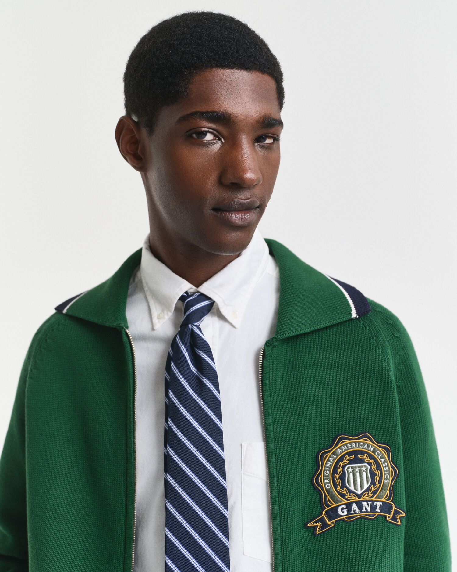 Cárdigan con cremallera y diseño GANT 1949