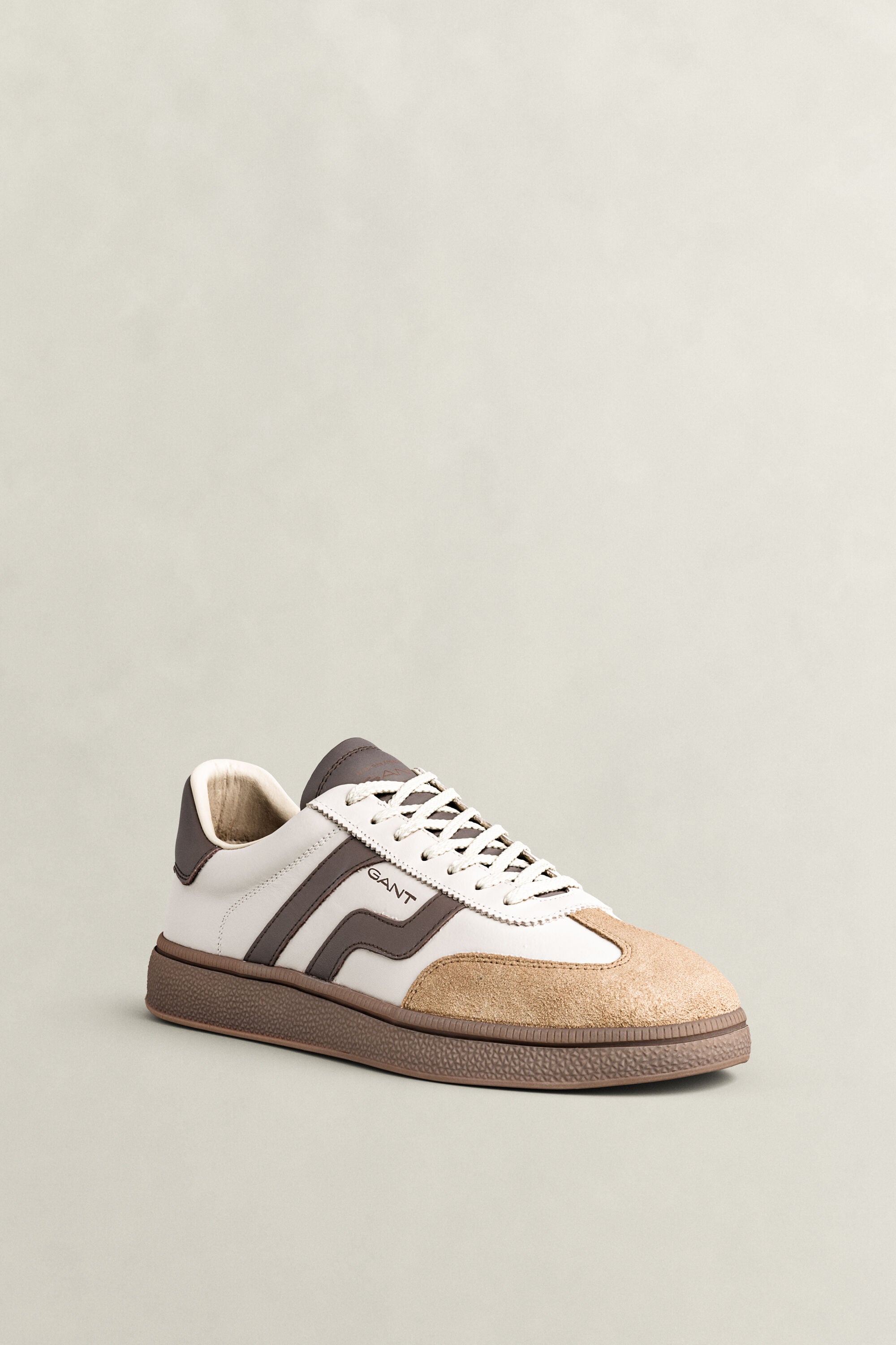 Zapatillas Cuzmo de piel y ante
