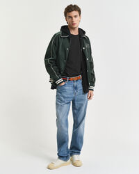 Camiseta Slim Fit Shield