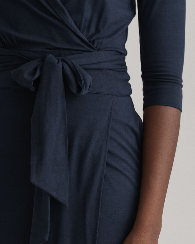 Vestido cruzado de punto