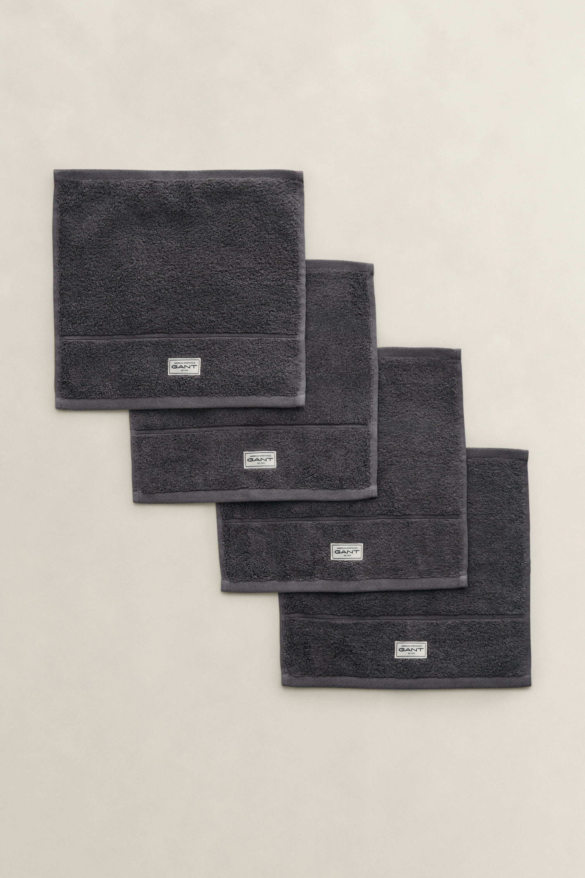 Paquete de cuatro toallas Premium 30 × 30