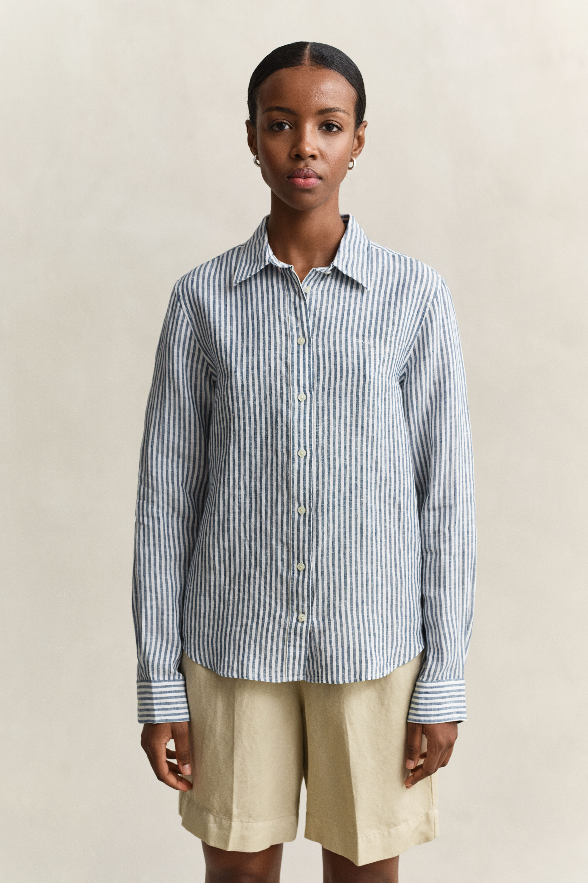 Camisa Regular Fit de lino a rayas