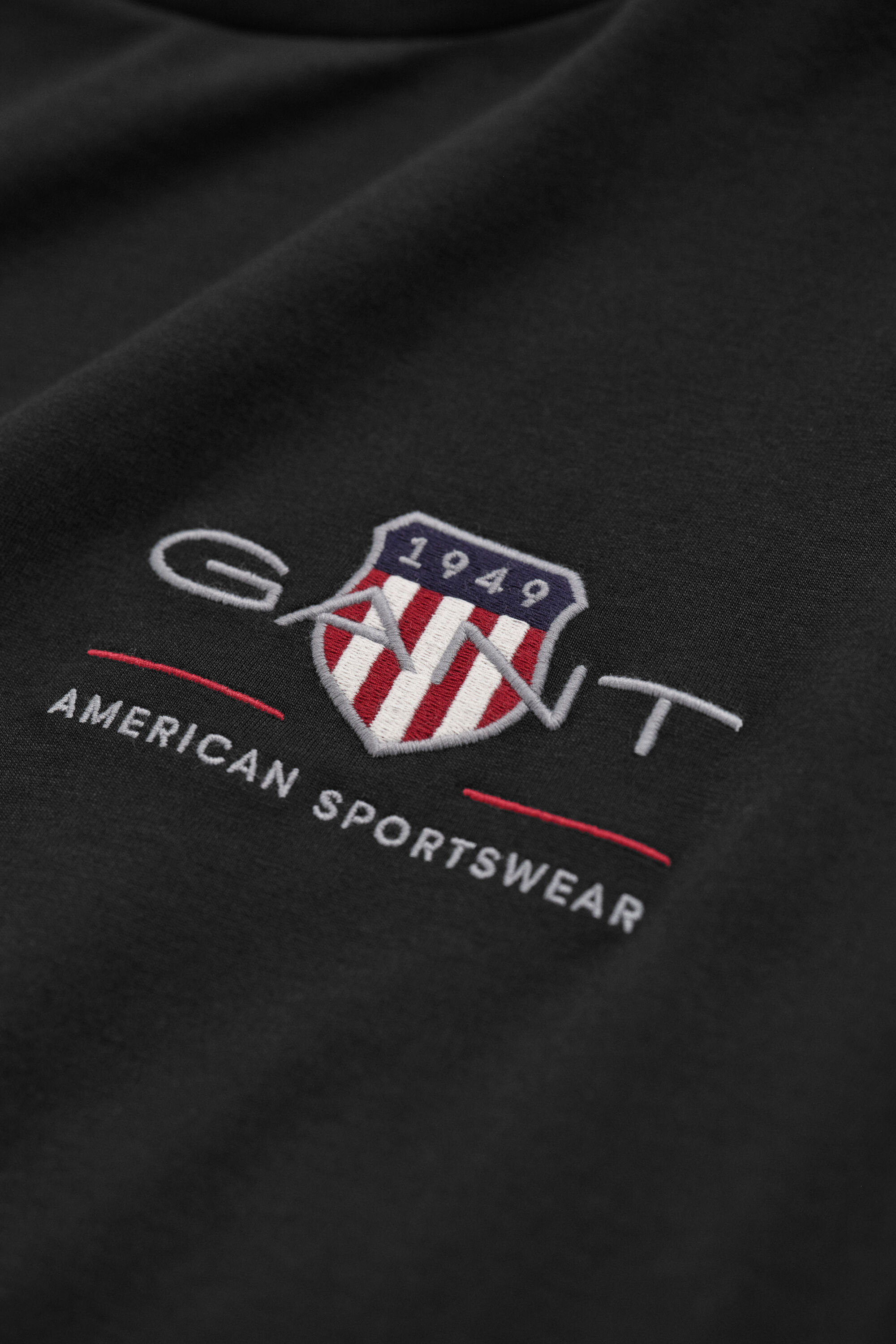 Camiseta Medium Archive Shield