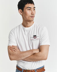 Camiseta bordada Archive Shield