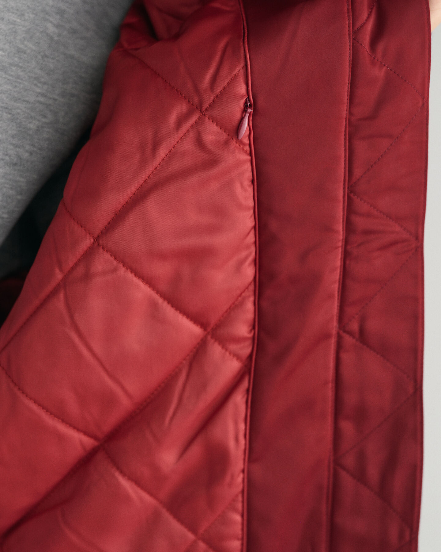 Cazadora bomber acolchada