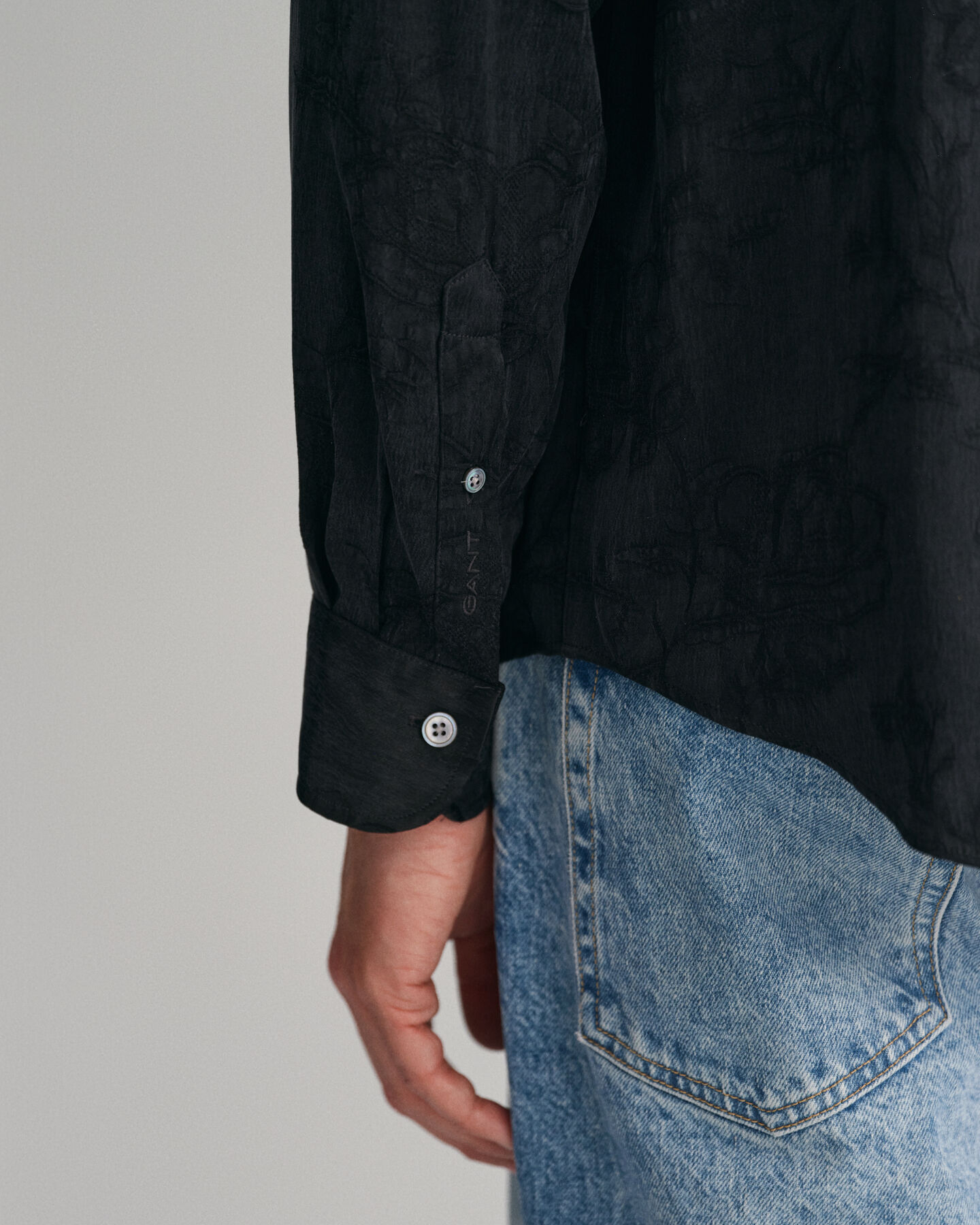 Camisa Relaxed Fit de jacquard en cupro y viscosa