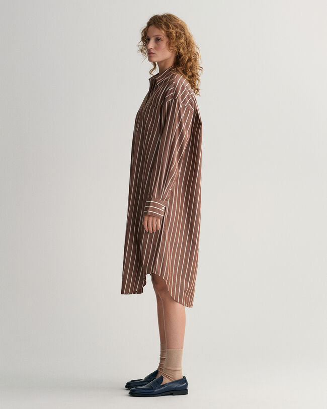 Vestido camisero extragrande a rayas