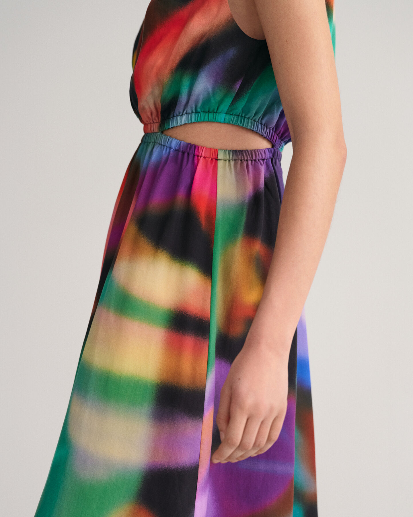 Vestido sin mangas con estampado de flores