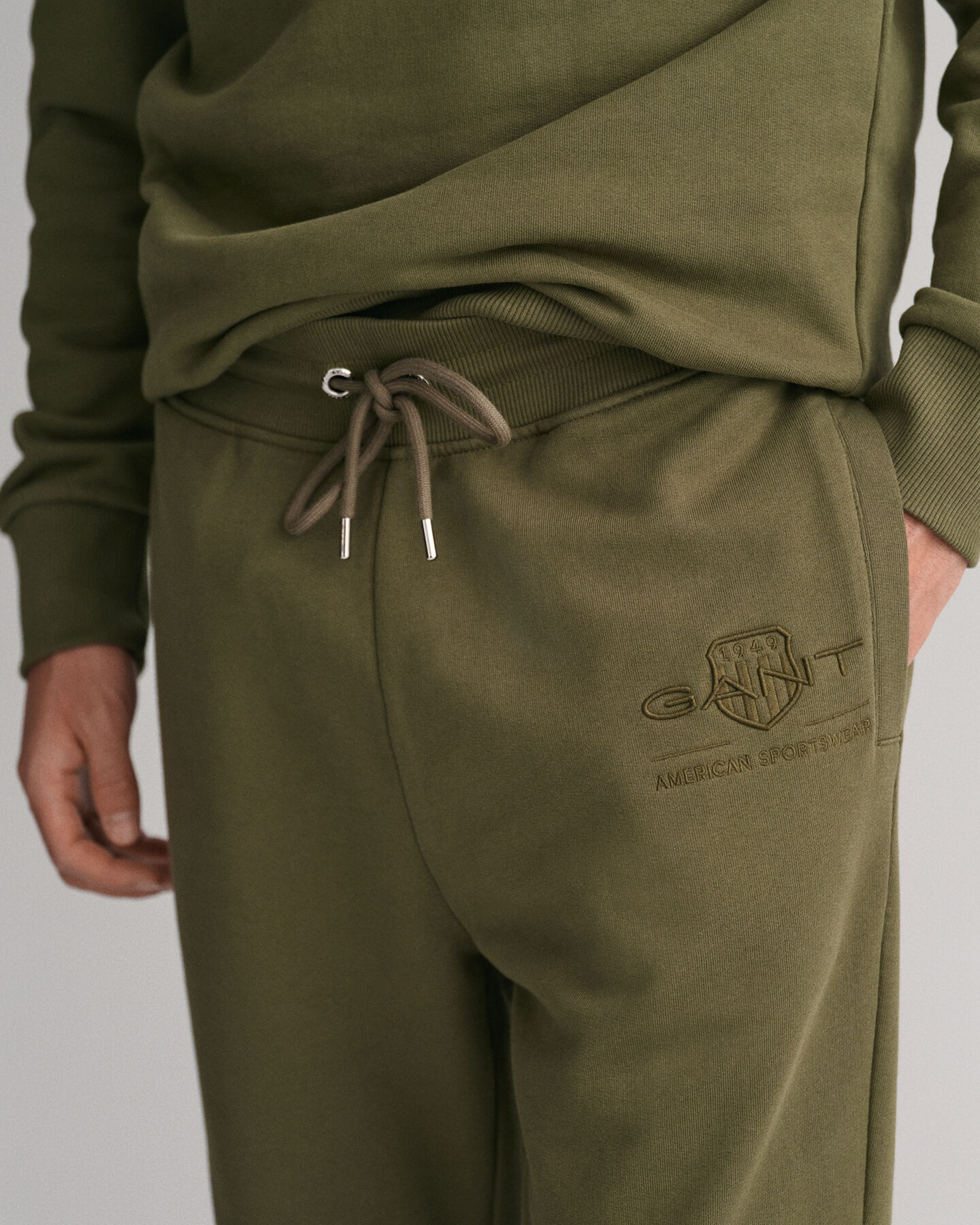 Pantalones de deporte Tonal Archive Shield