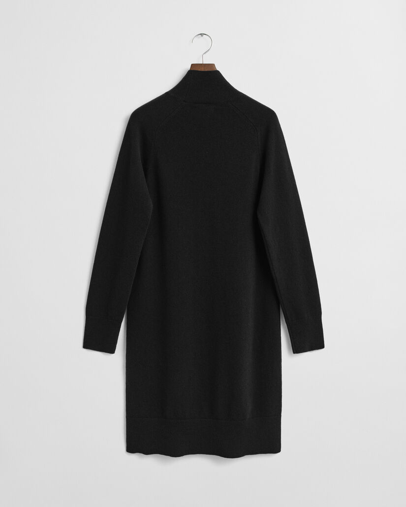 Vestido de punto de lana de oveja muy fina