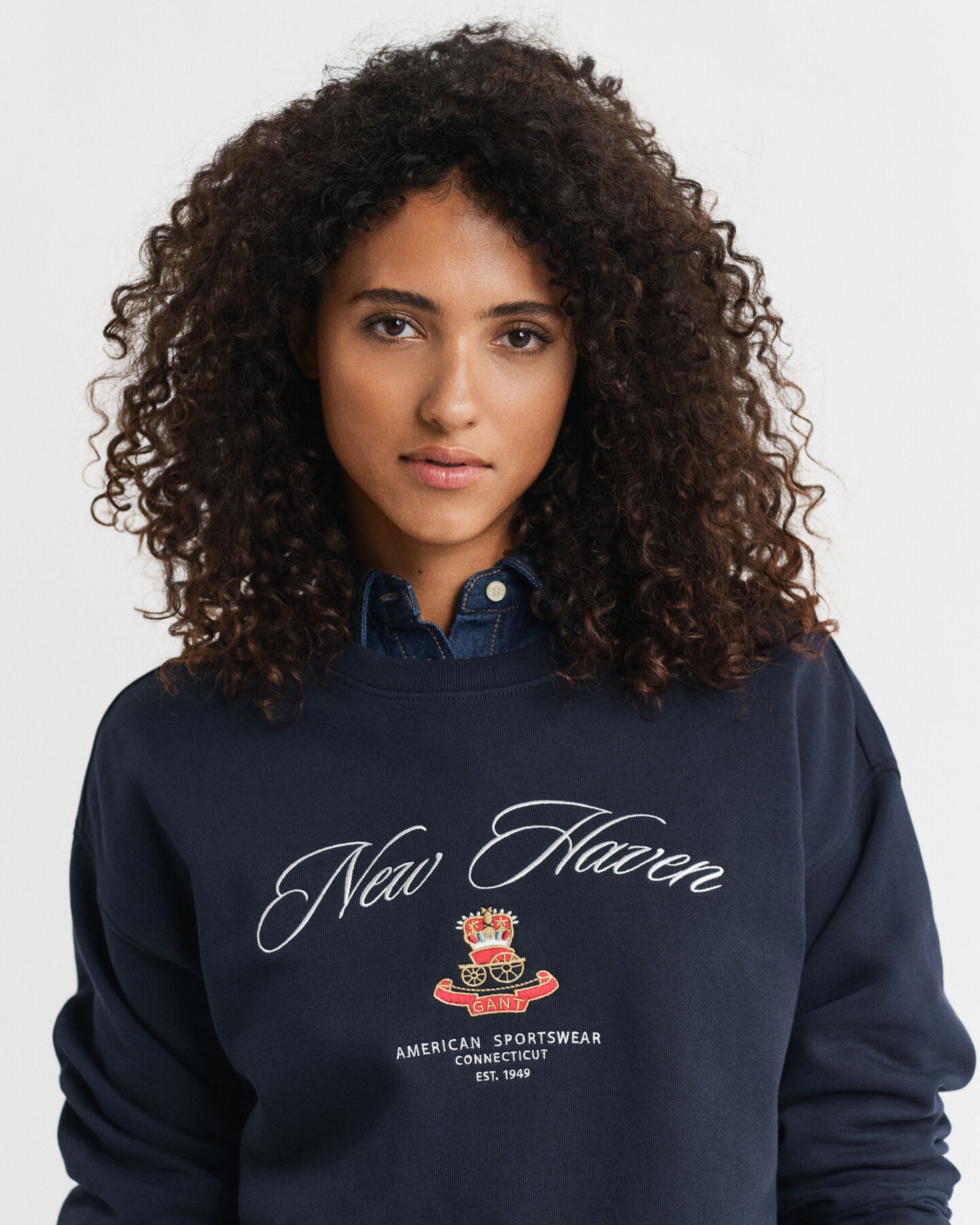 Sudadera de cuello redondo Crest Graphic
