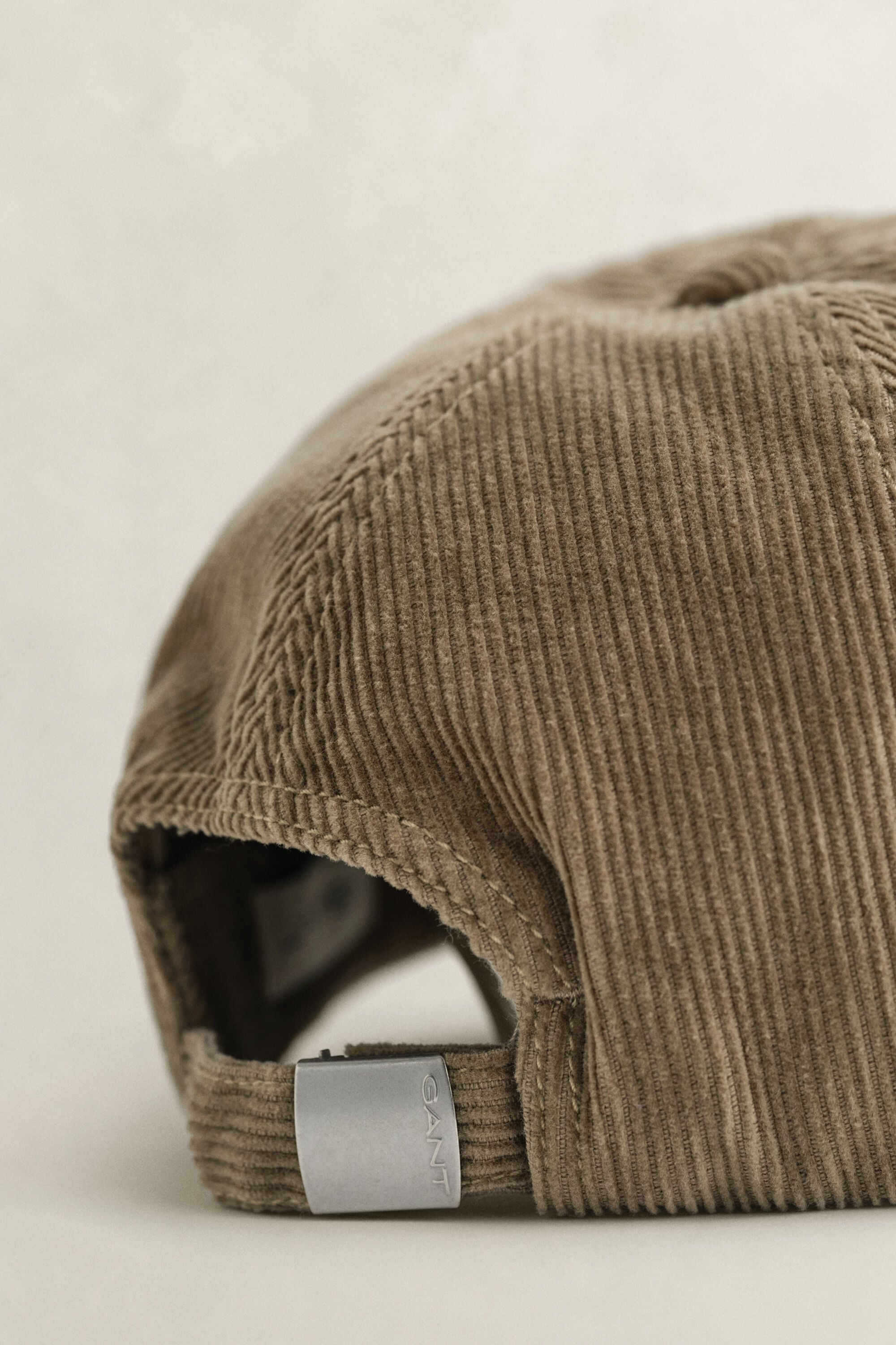 Gorra de pana
