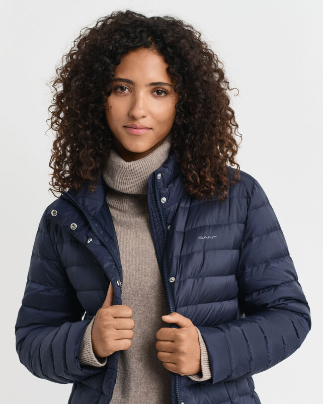 Abrigo de plumón ligero