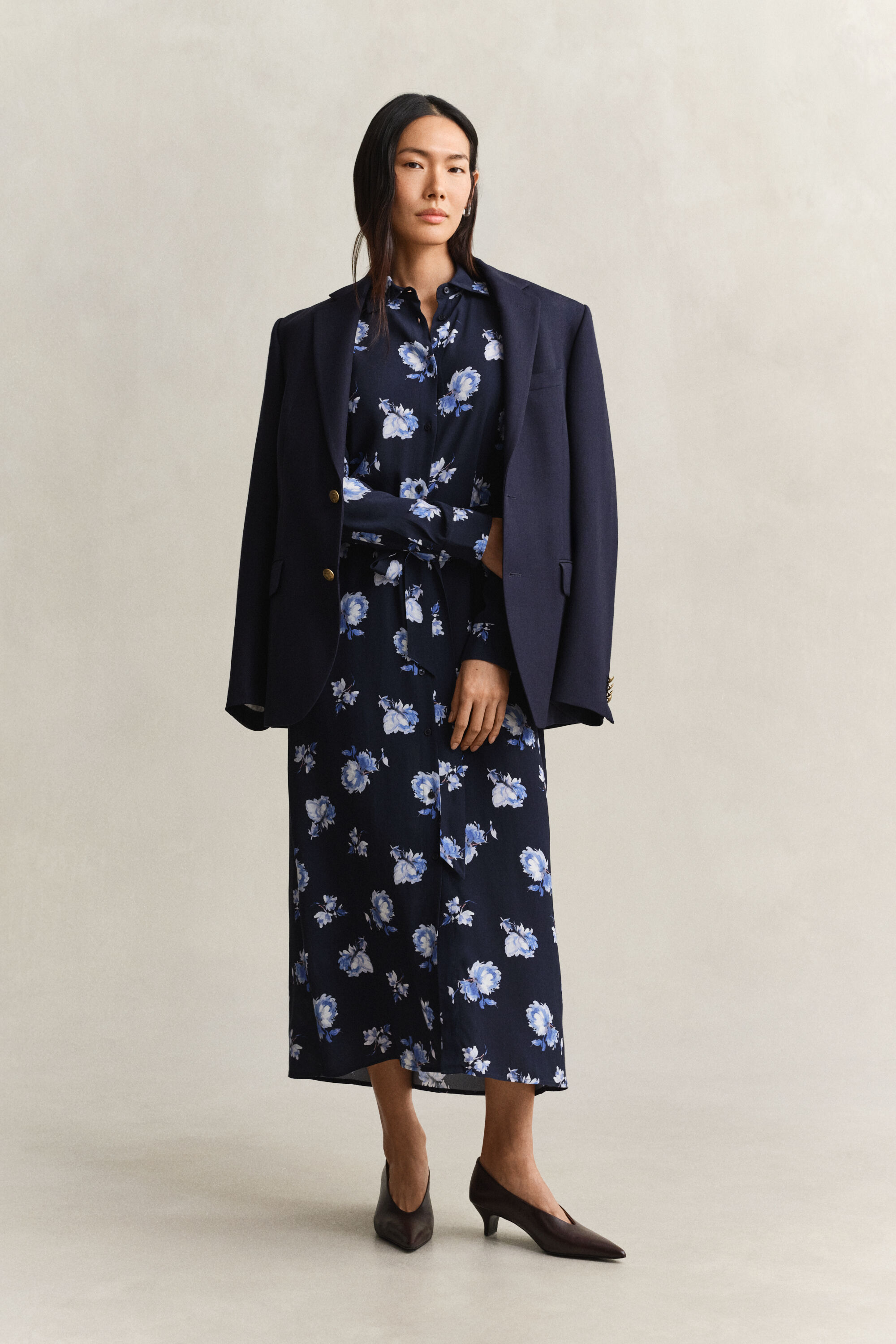 Vestido camisero con estampado floral