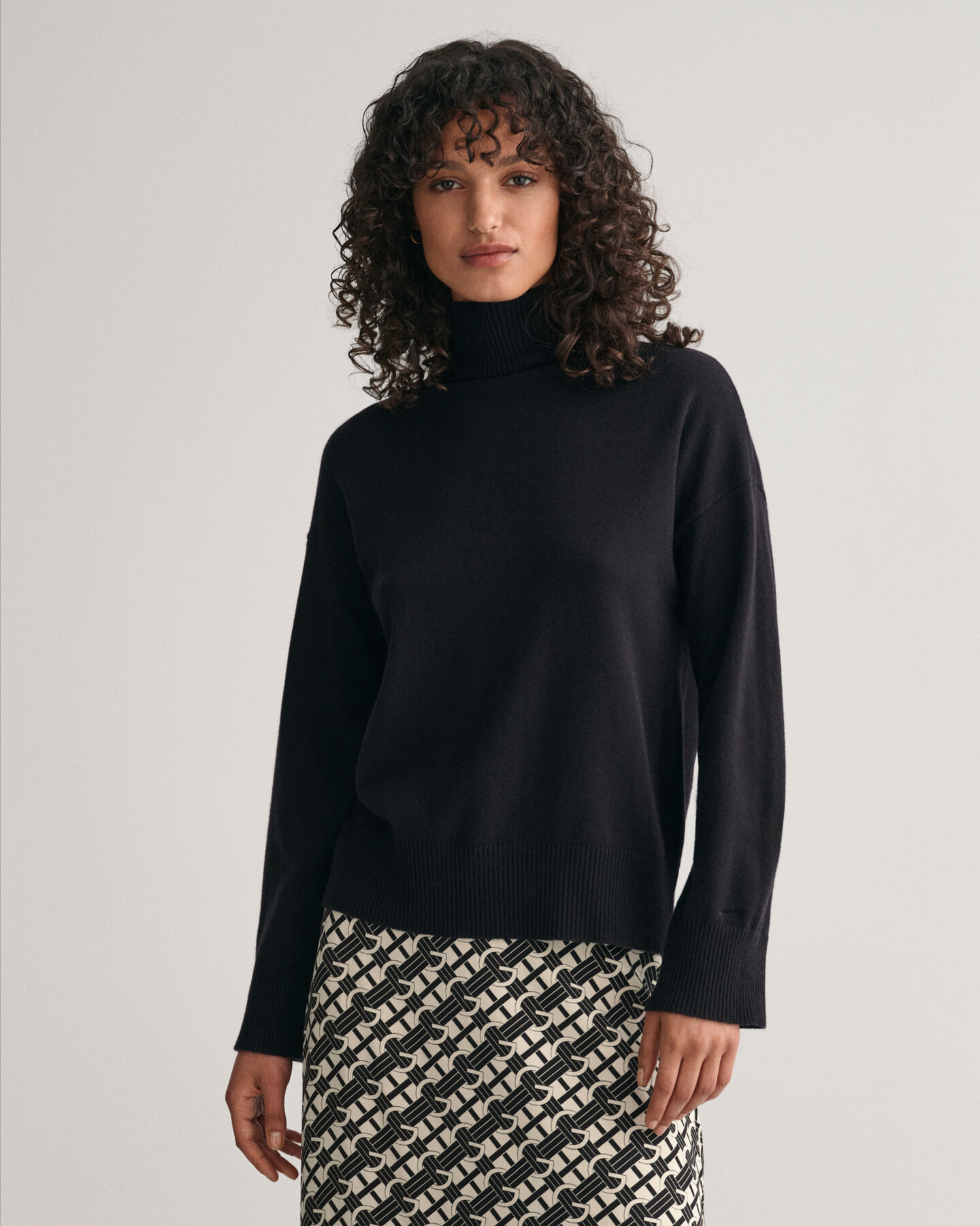 Jersey de lana de oveja muy fina con cuello recto