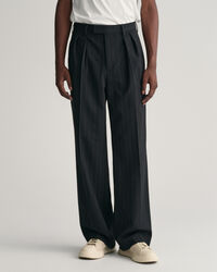 Pantalones de traje de pinzas y raya diplomática