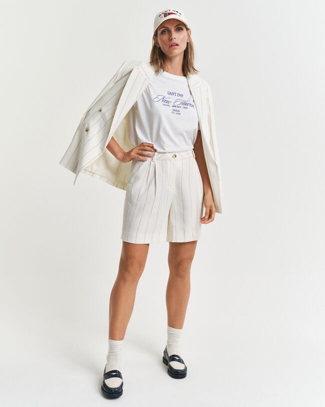 Pantalones cortos de lino con raya diplomática