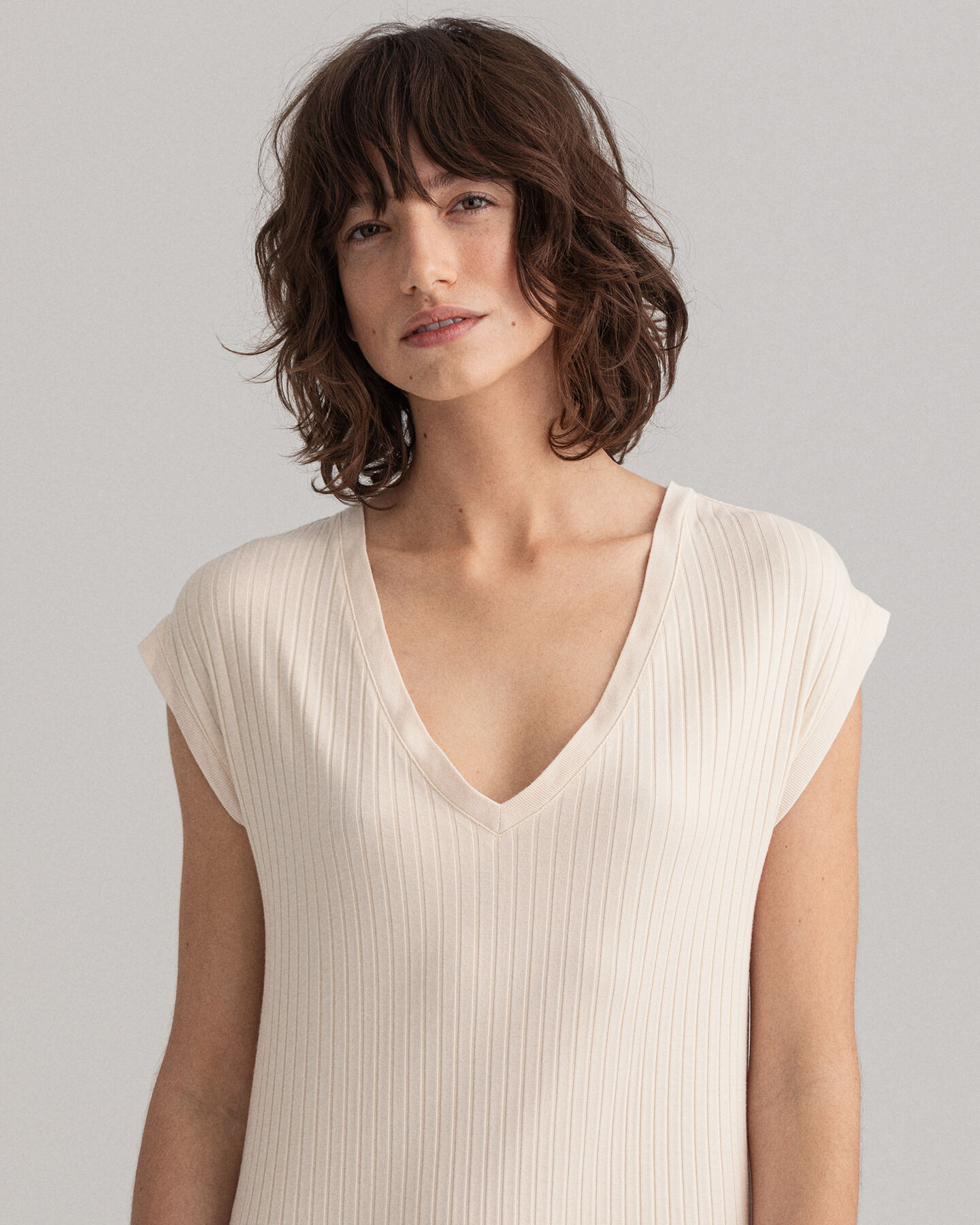 Vestido de punto con aberturas Detail