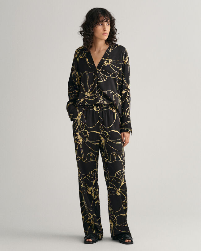 Pantalones Pull-On Line Drawing