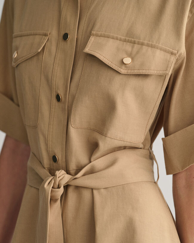 Vestido camisero de manga corta Utility