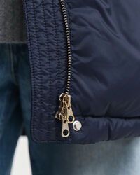 Chaqueta de plumón y largo medio