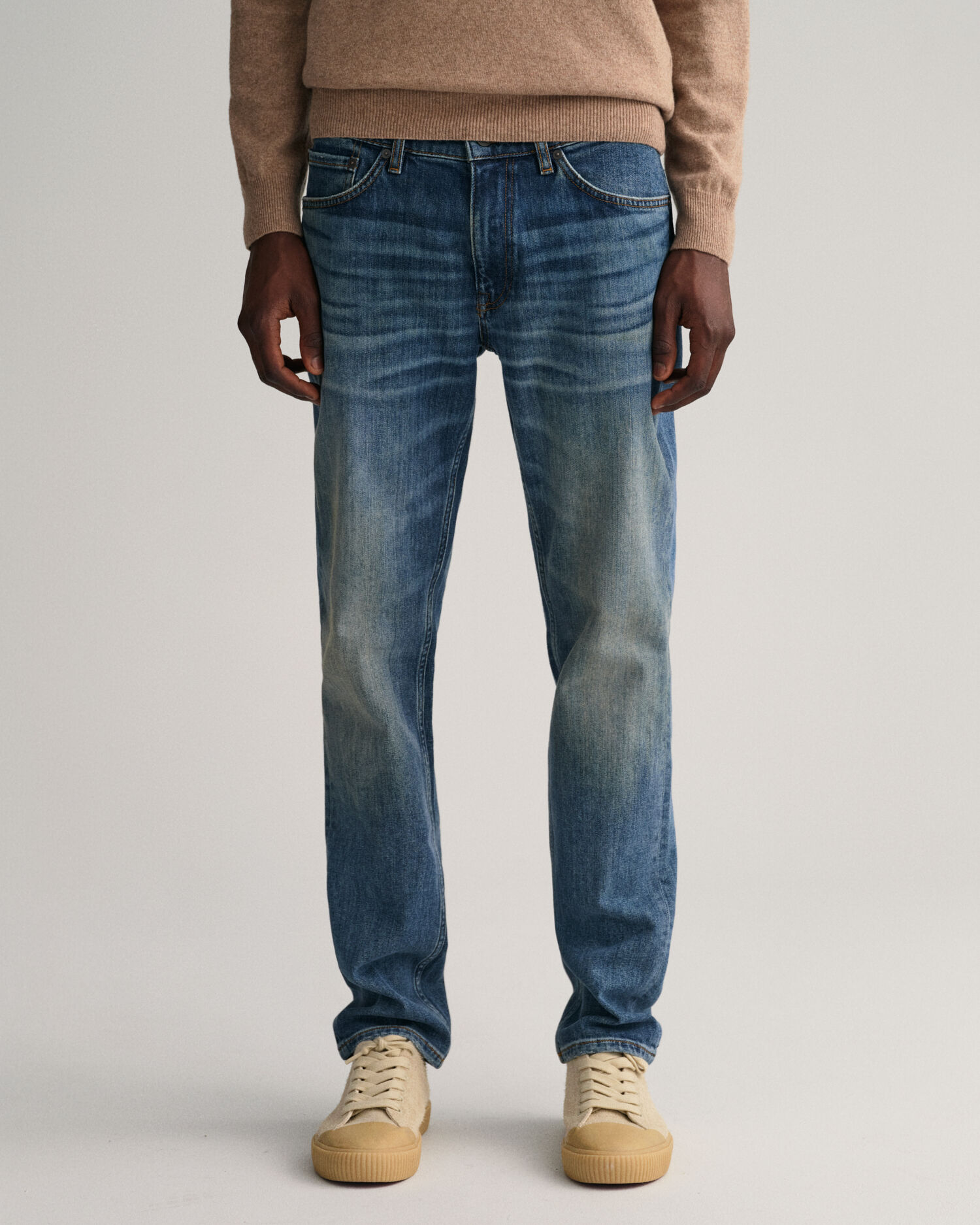 Vaqueros Slim Fit con lavado Archive GANT