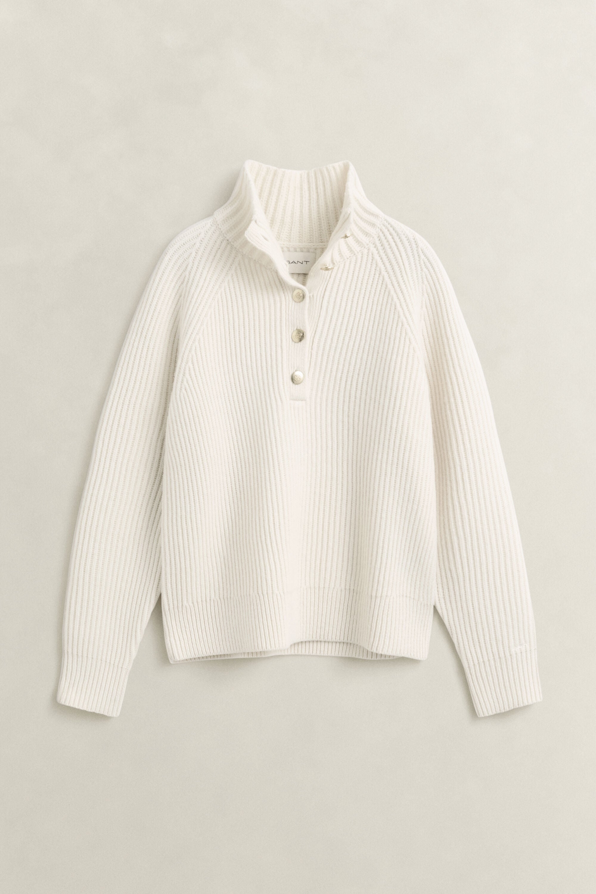 Jersey de lana de oveja con botones