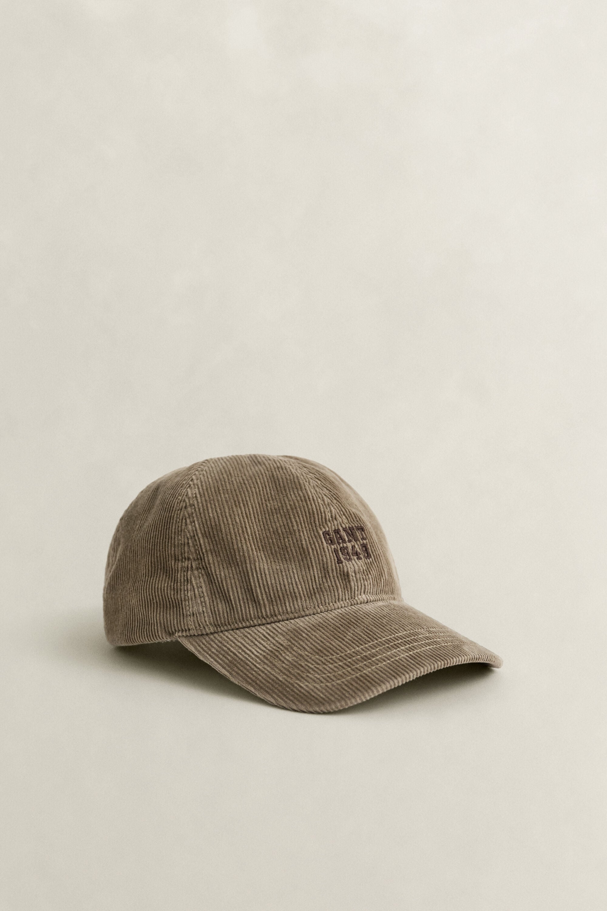 Gorra de pana