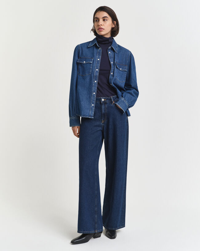 Top ligero de algodón con cuello de cisne