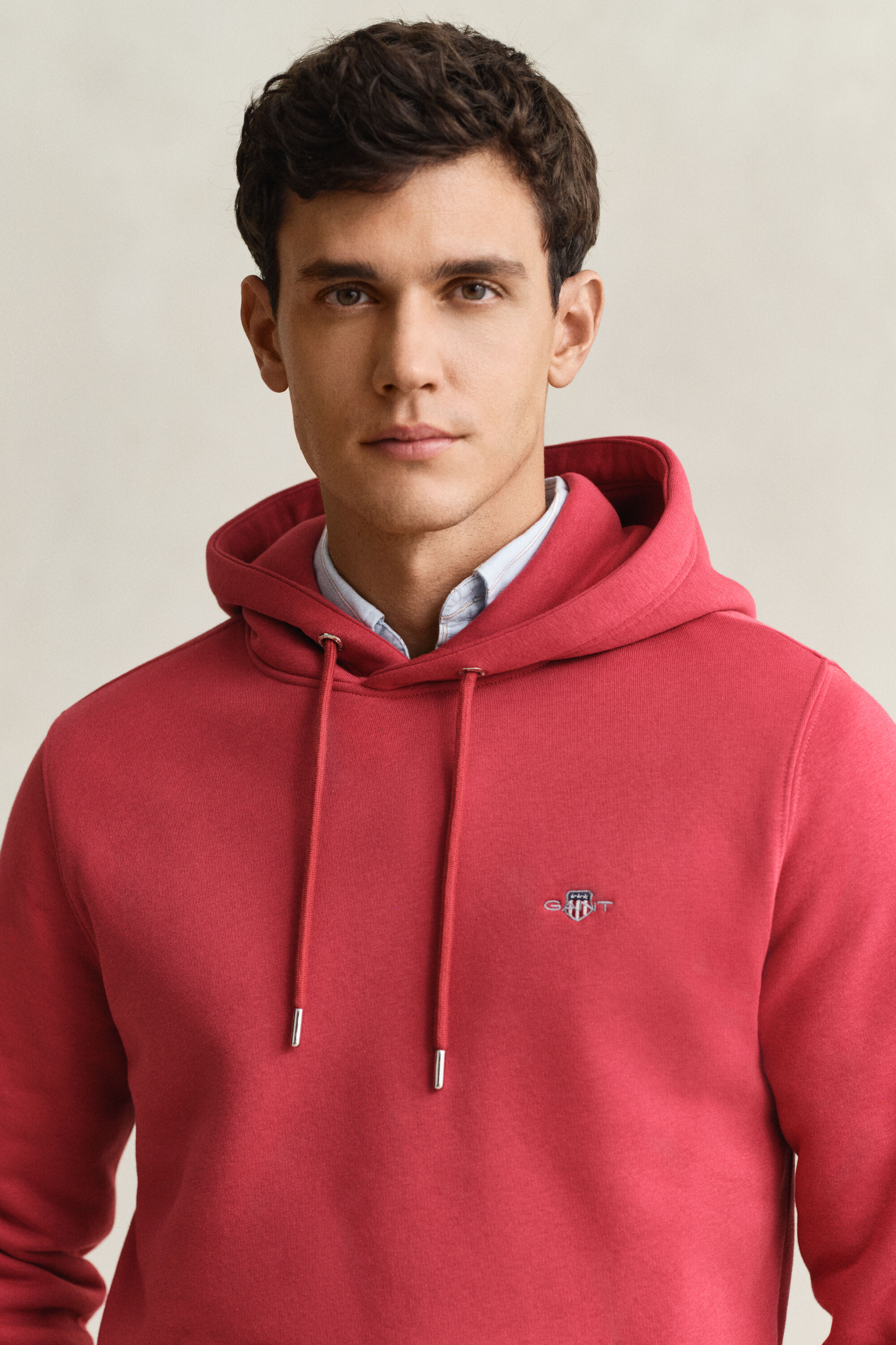 Sudadera con capucha Shield