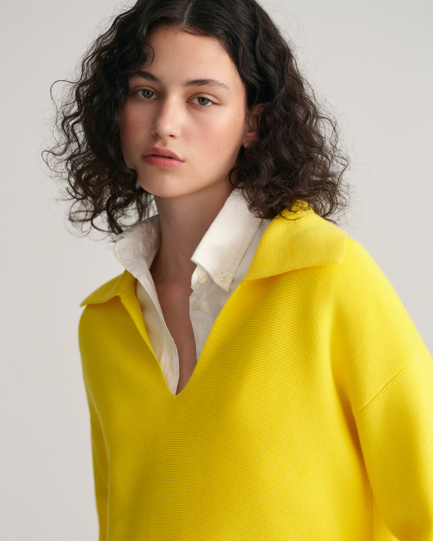 Jersey de cuello abierto