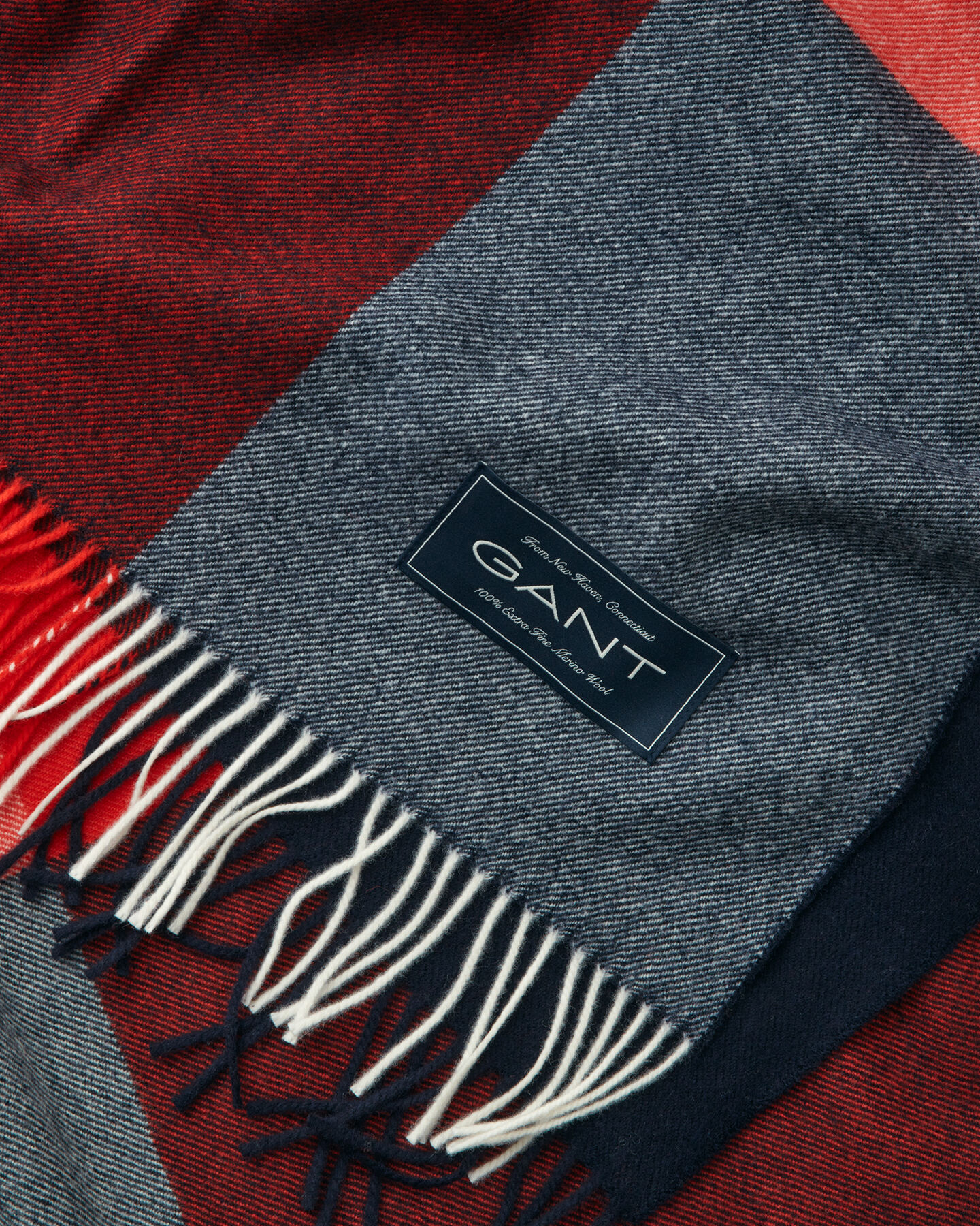 Colcha de lana merino extrafina a cuadros