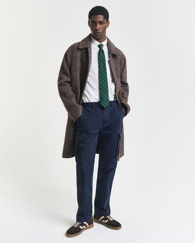 Pantalones cargo Regular Fit de sarga de algod&oacute;n