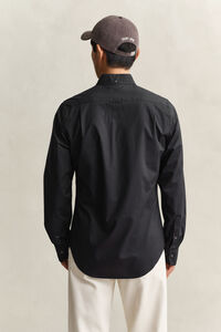 Camisa Slim Fit cl&aacute;sica de popelina