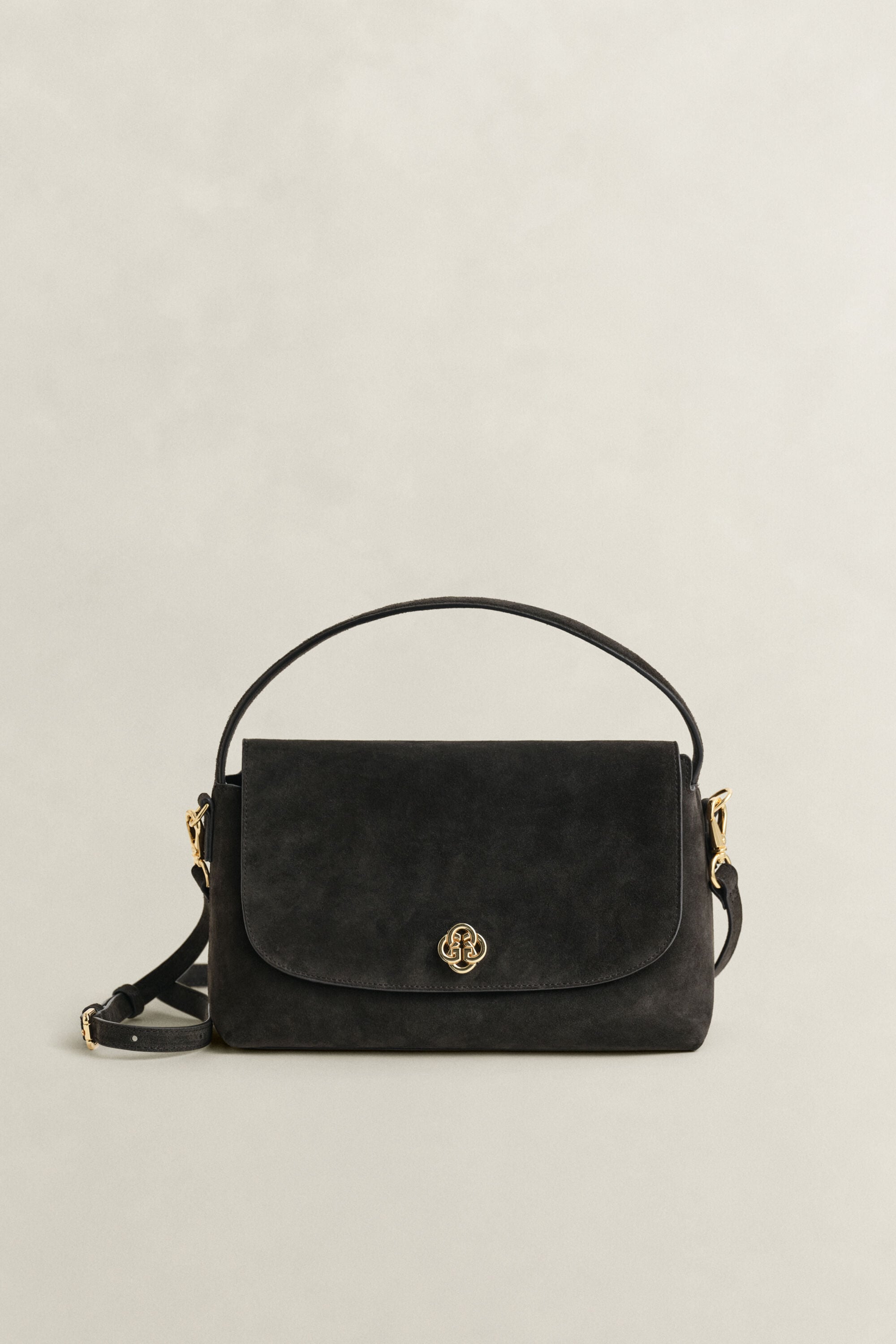 Bolso de hombro desestructurado de ante