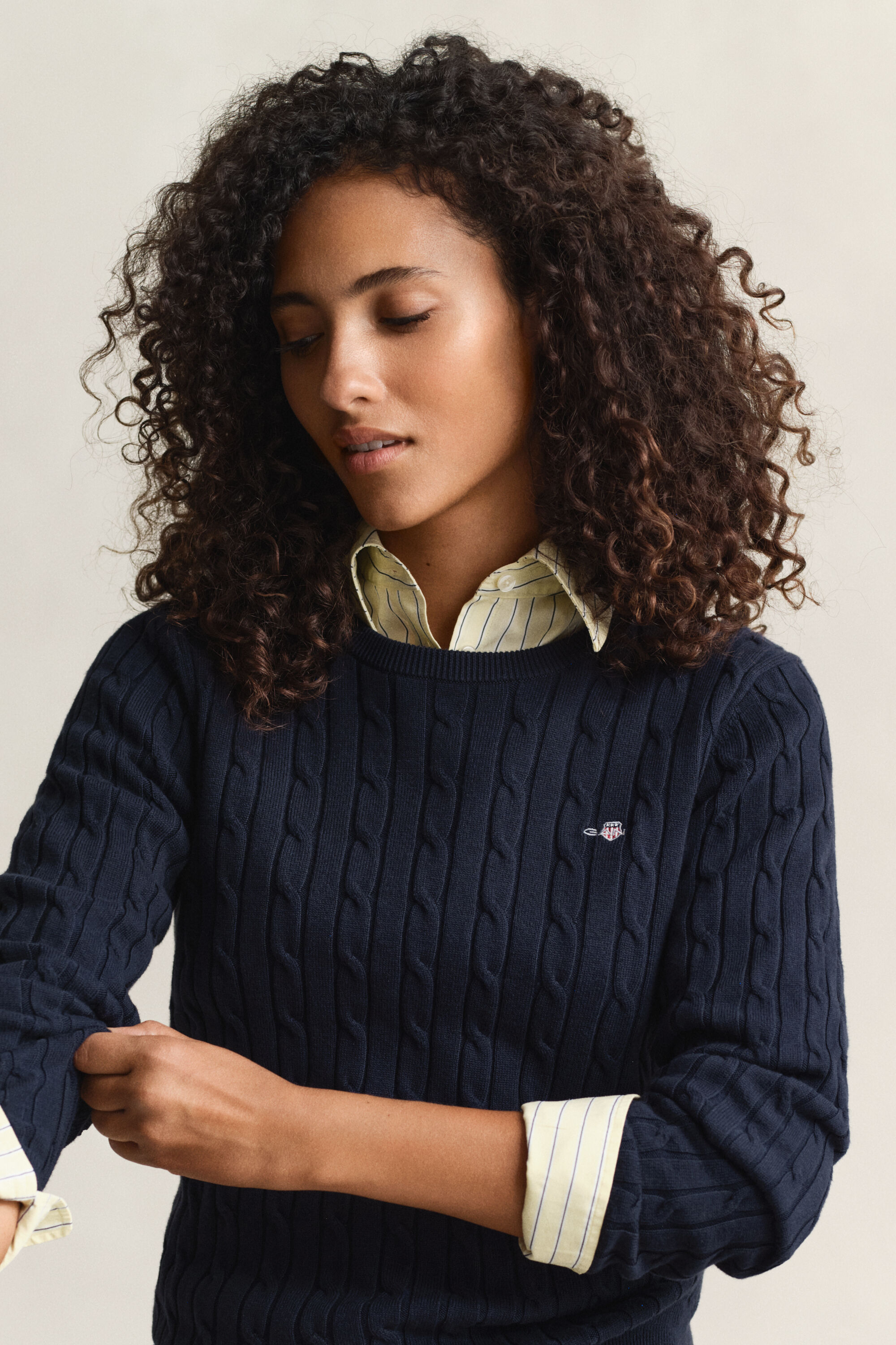 Jersey de cuello redondo y punto de ochos