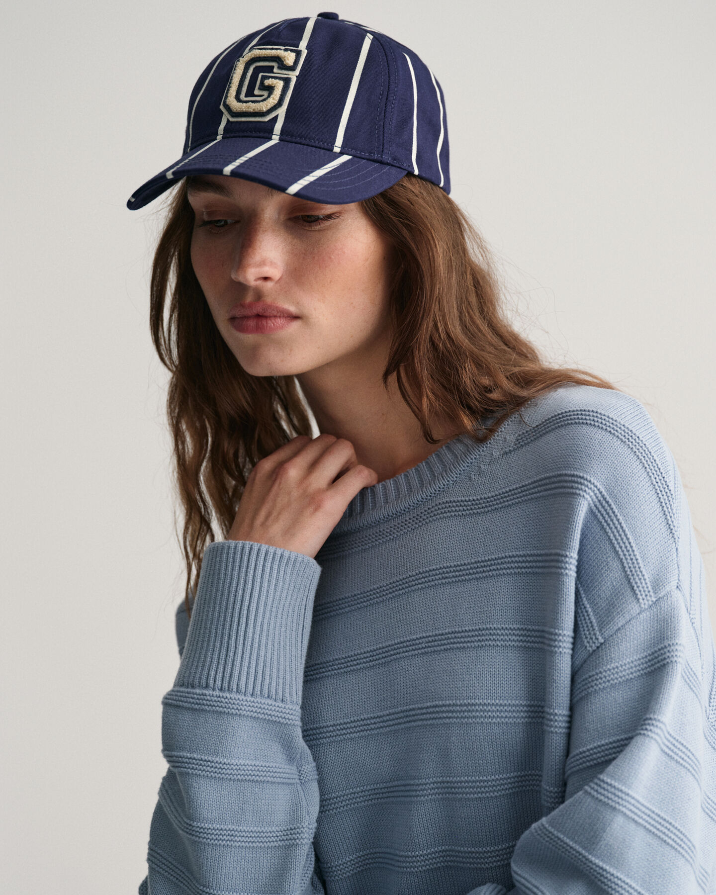 Jersey de algod&oacute;n a rayas con cuello redondo Tonal