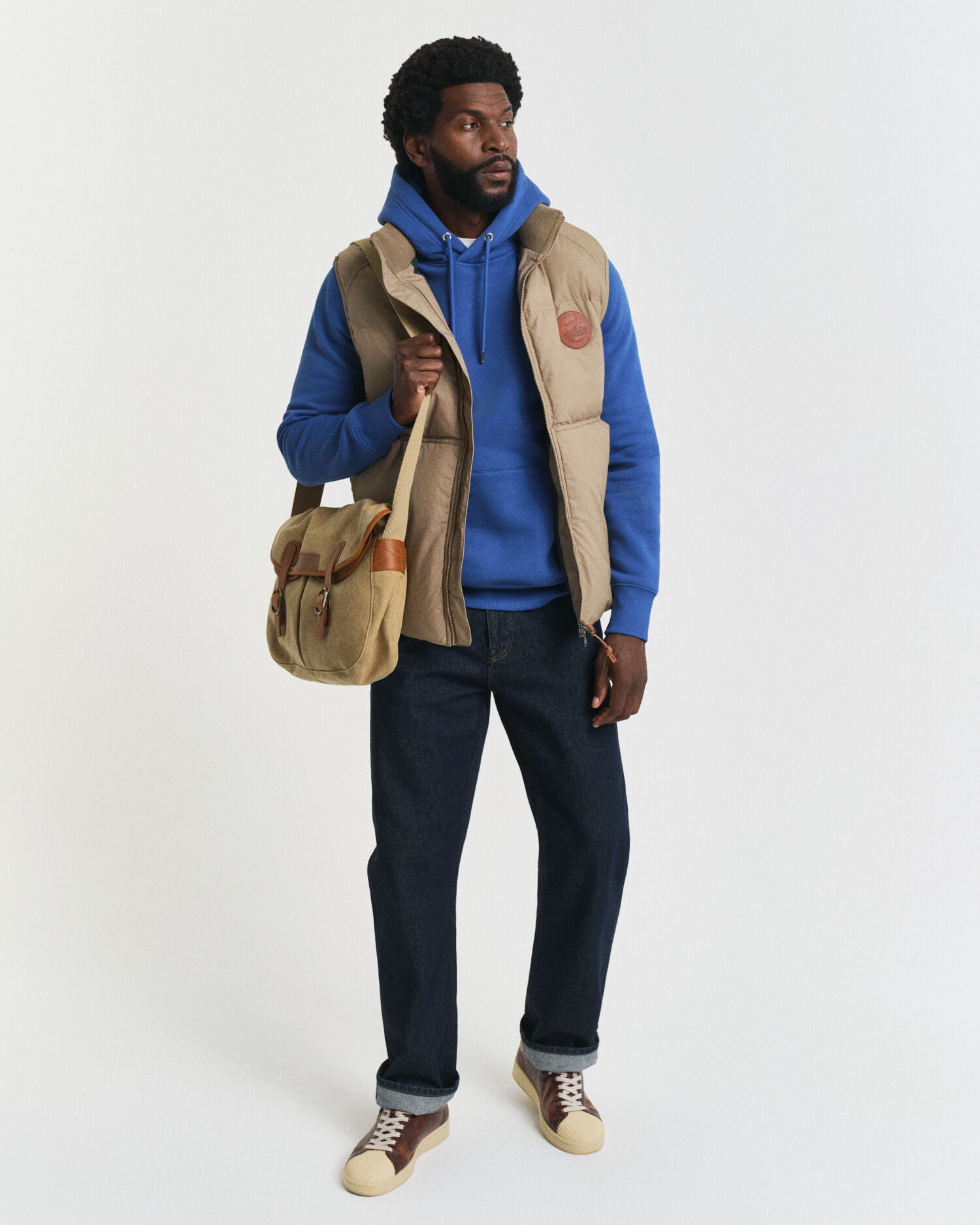 Sudadera con capucha Shield