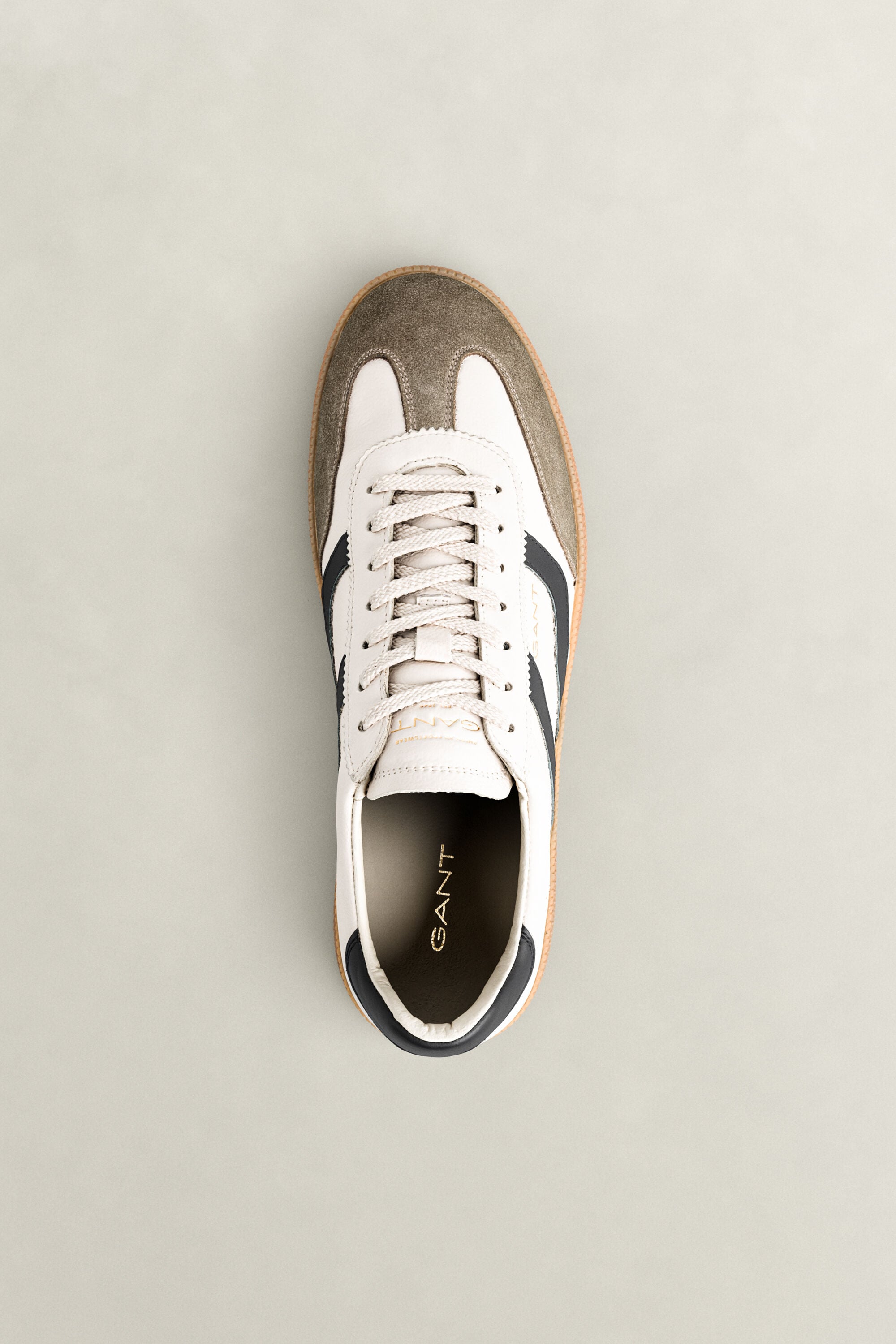 Zapatillas Cuzmo de piel y ante