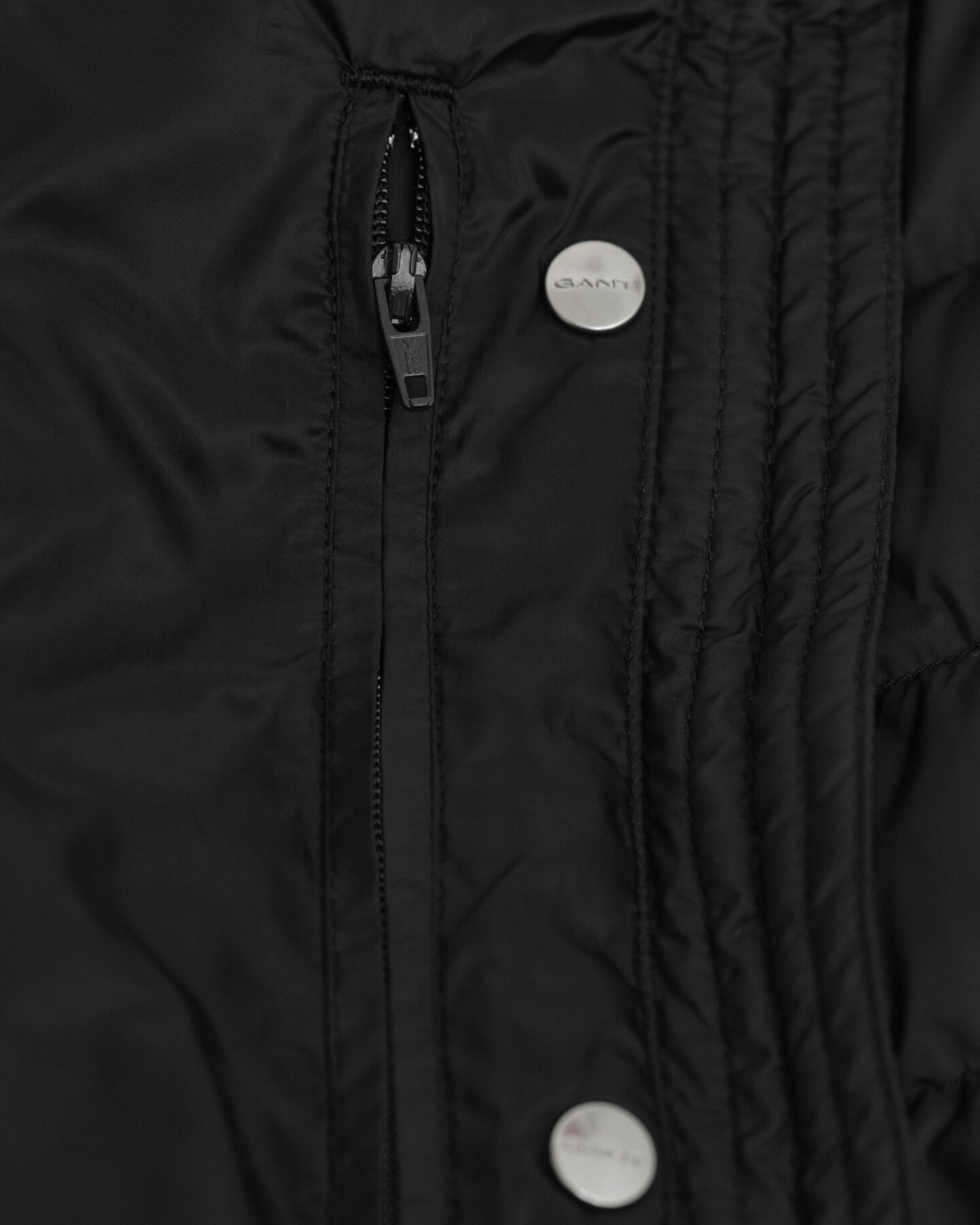 Abrigo de plumón ligero