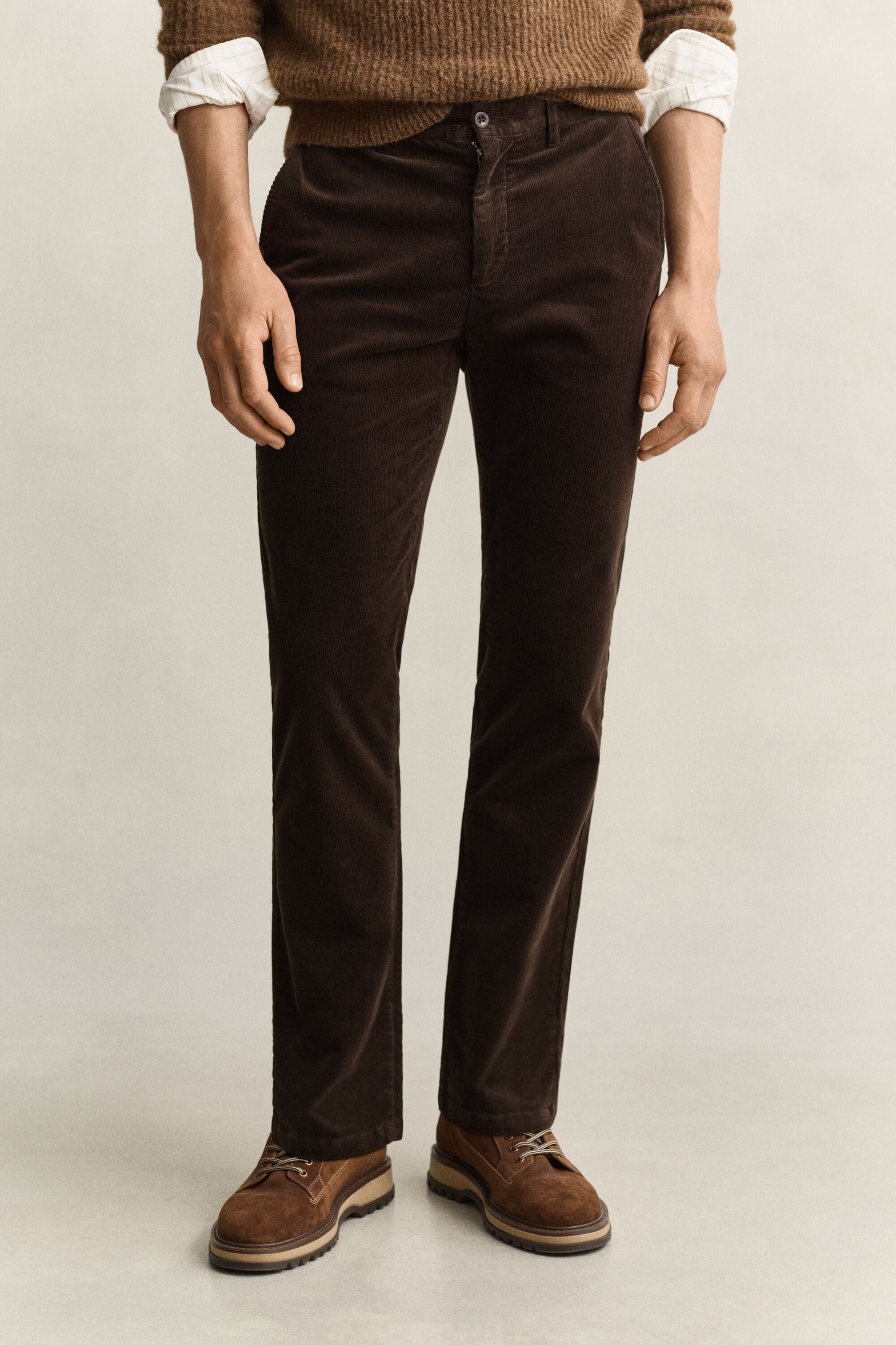 Pantalones chinos Regular Fit de pana