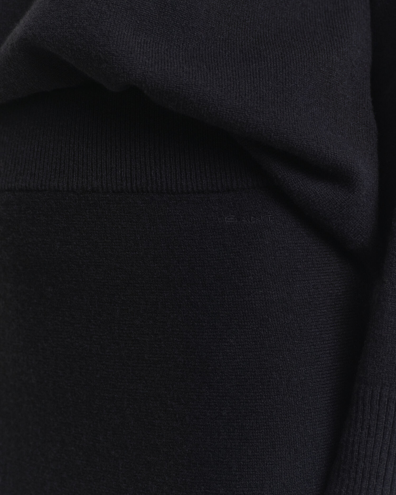 Falda de lana de oveja muy fina