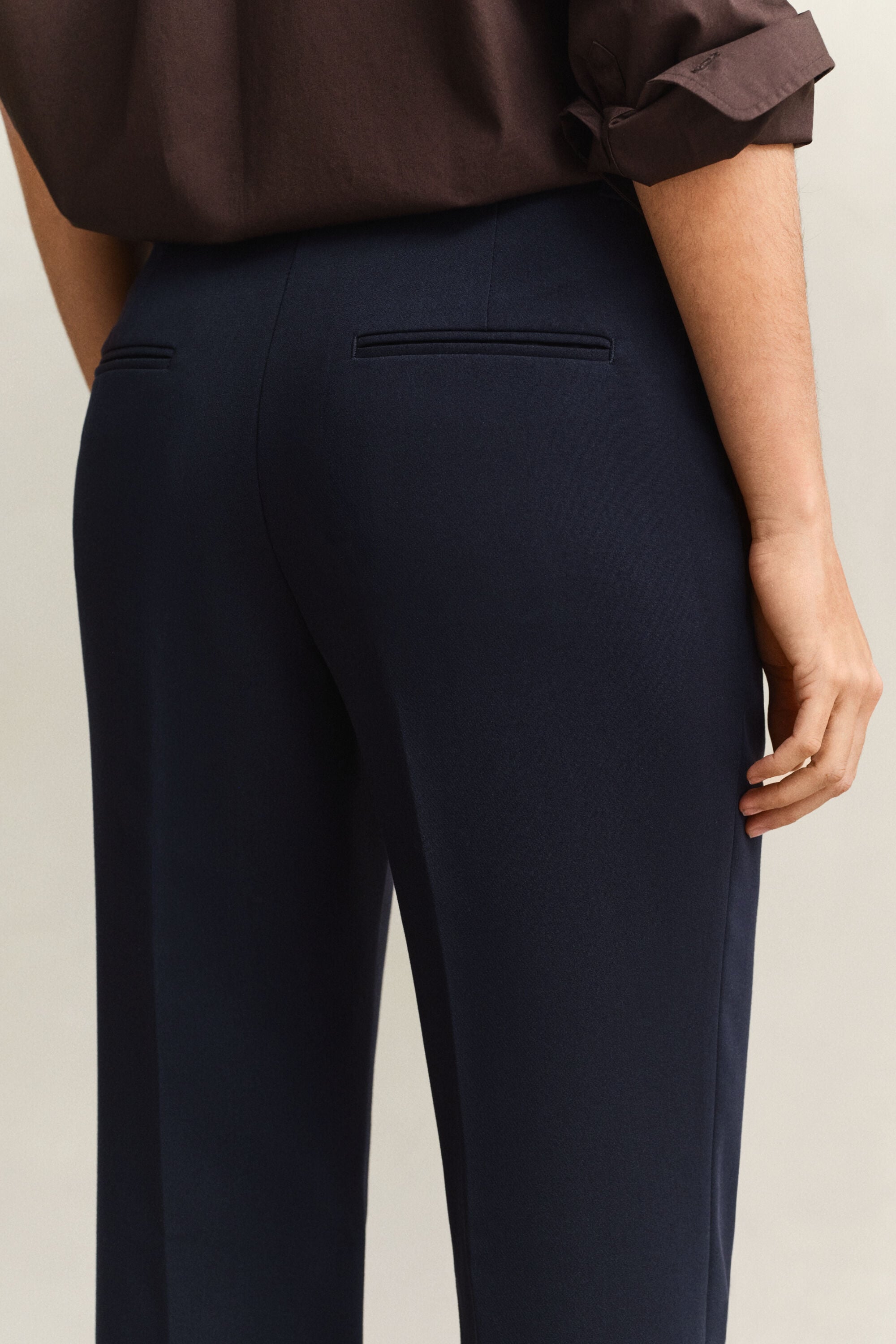 Pantalones de vestir Slim Fit acampanados