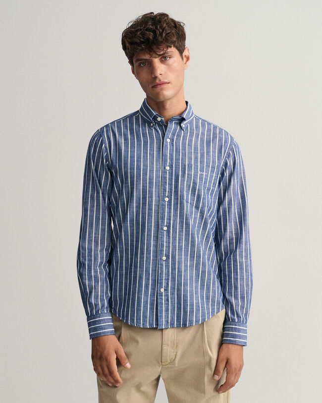 Camisa Regular Fit de cambray a rayas