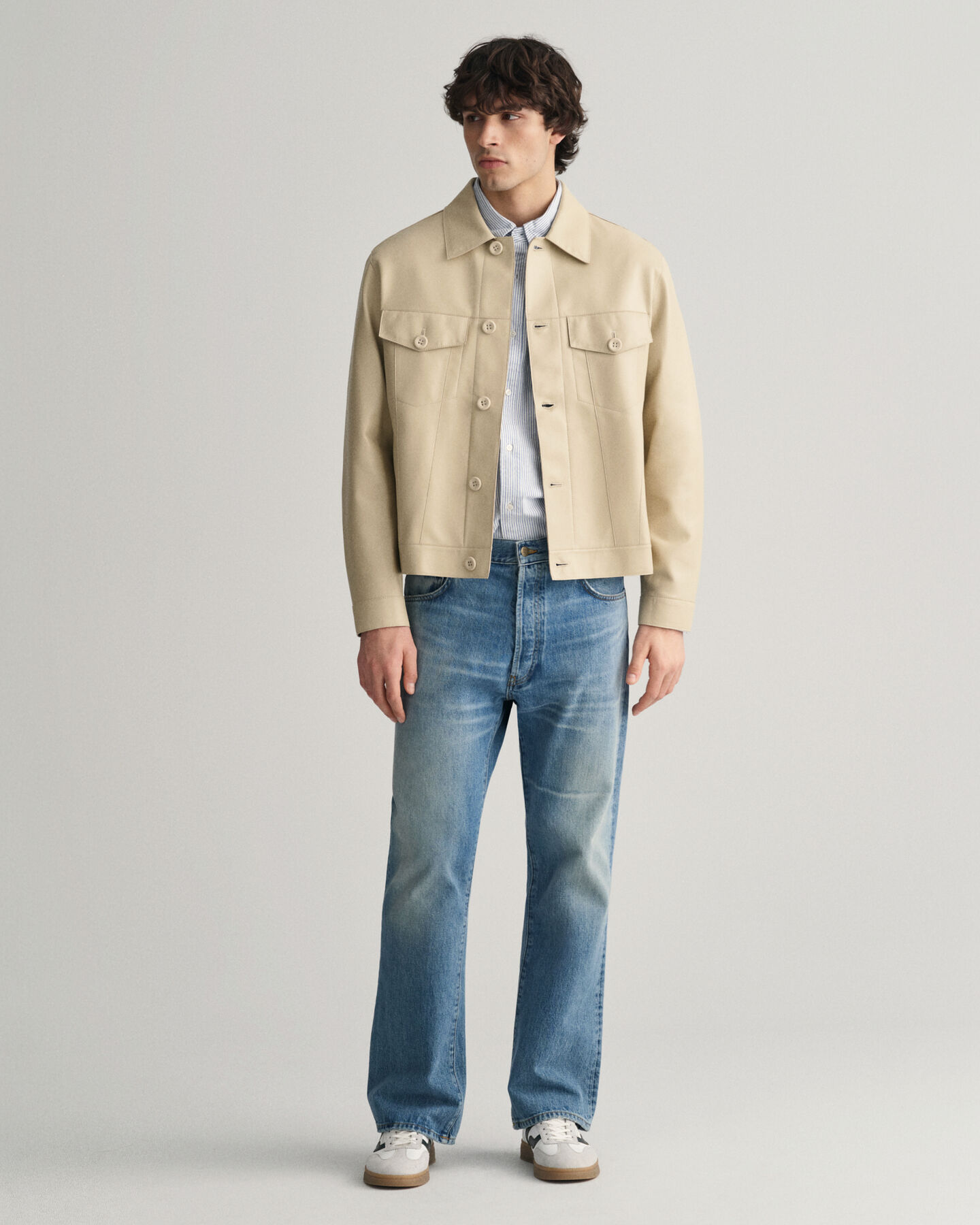 Cazadora de piel Trucker