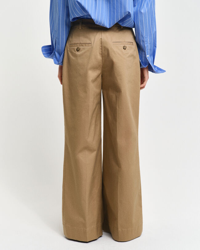 Pantalones chinos Relaxed Fit Bootcut